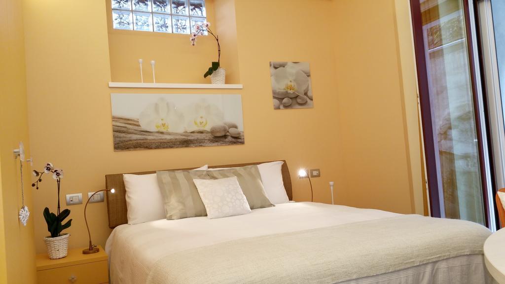 Villa Monti Βαρένα Εξωτερικό φωτογραφία