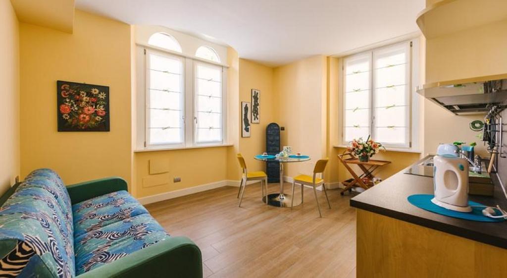 Villa Monti Βαρένα Εξωτερικό φωτογραφία
