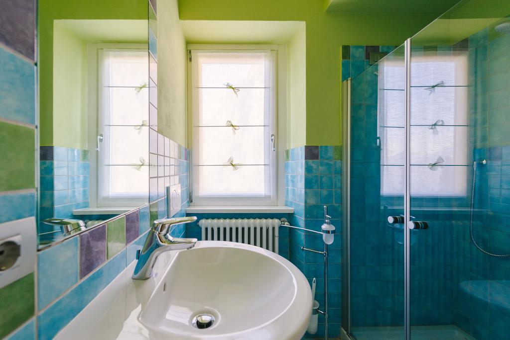 Villa Monti Βαρένα Εξωτερικό φωτογραφία
